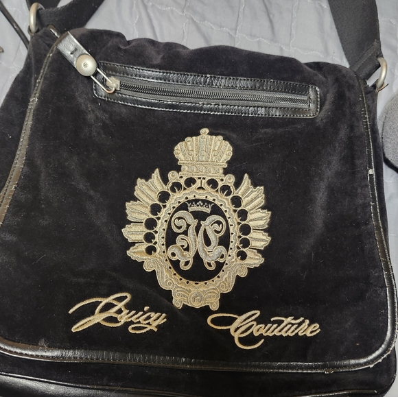 Juicy Couture Black Crossbody Bag with Gold Embroidery - Picture 2 of 6